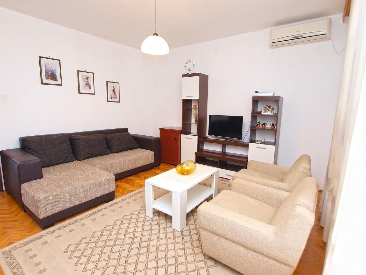 Apartments Ivan 41 プーラ エクステリア 写真