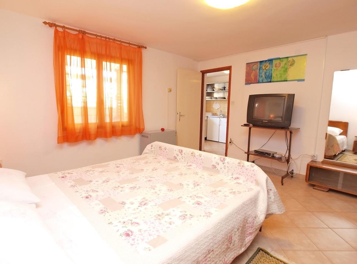 Apartments Ivan 41 プーラ エクステリア 写真