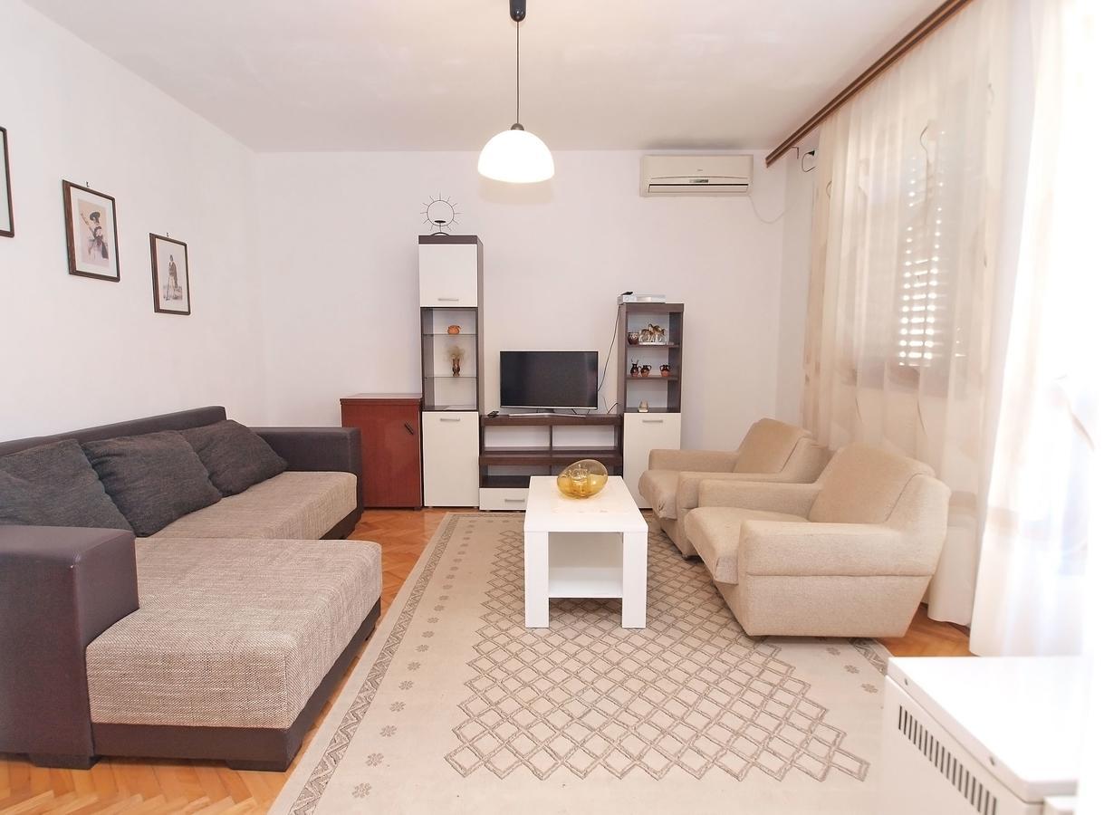 Apartments Ivan 41 プーラ エクステリア 写真