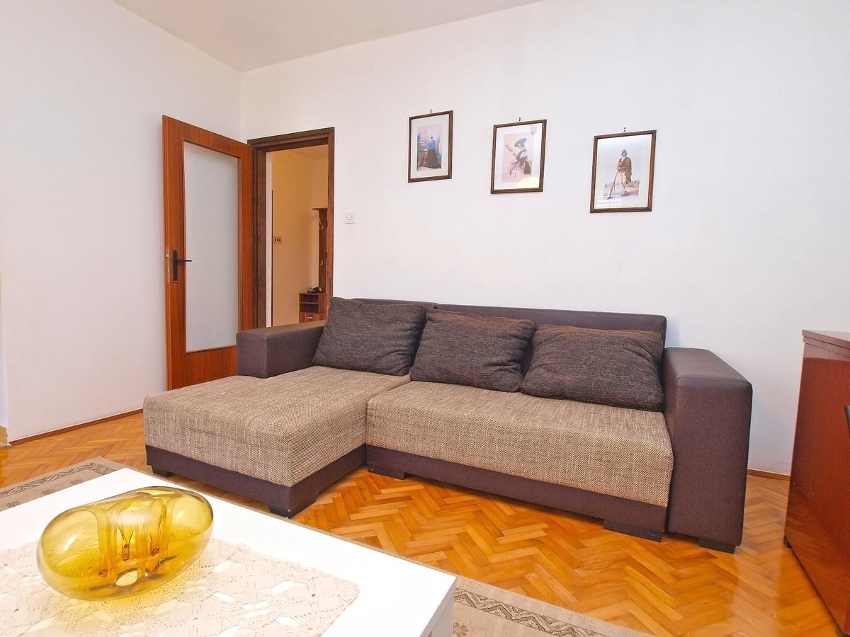 Apartments Ivan 41 プーラ エクステリア 写真