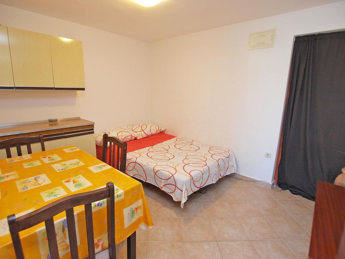 Apartments Ivan 41 プーラ エクステリア 写真